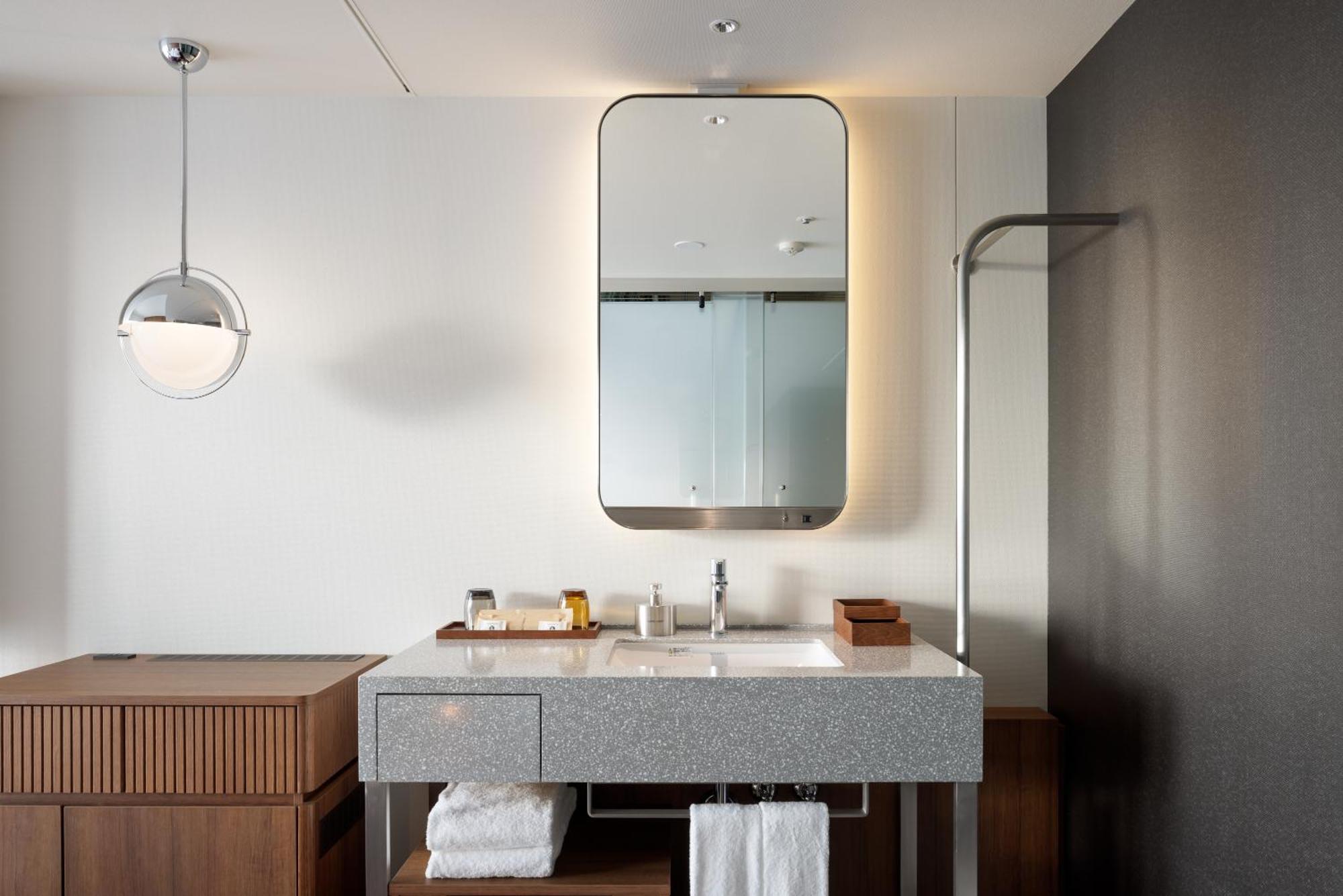 Hotel Groove Shinjuku, A Parkroyal Hotel طوكيو المظهر الخارجي الصورة